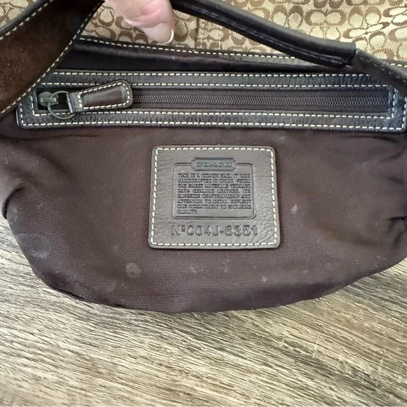 COACH Vintage Y2K Mini Soho Crescent Hobo Shoulder Bag Brown Tan Monogram VGUC - Picture 12 of 17